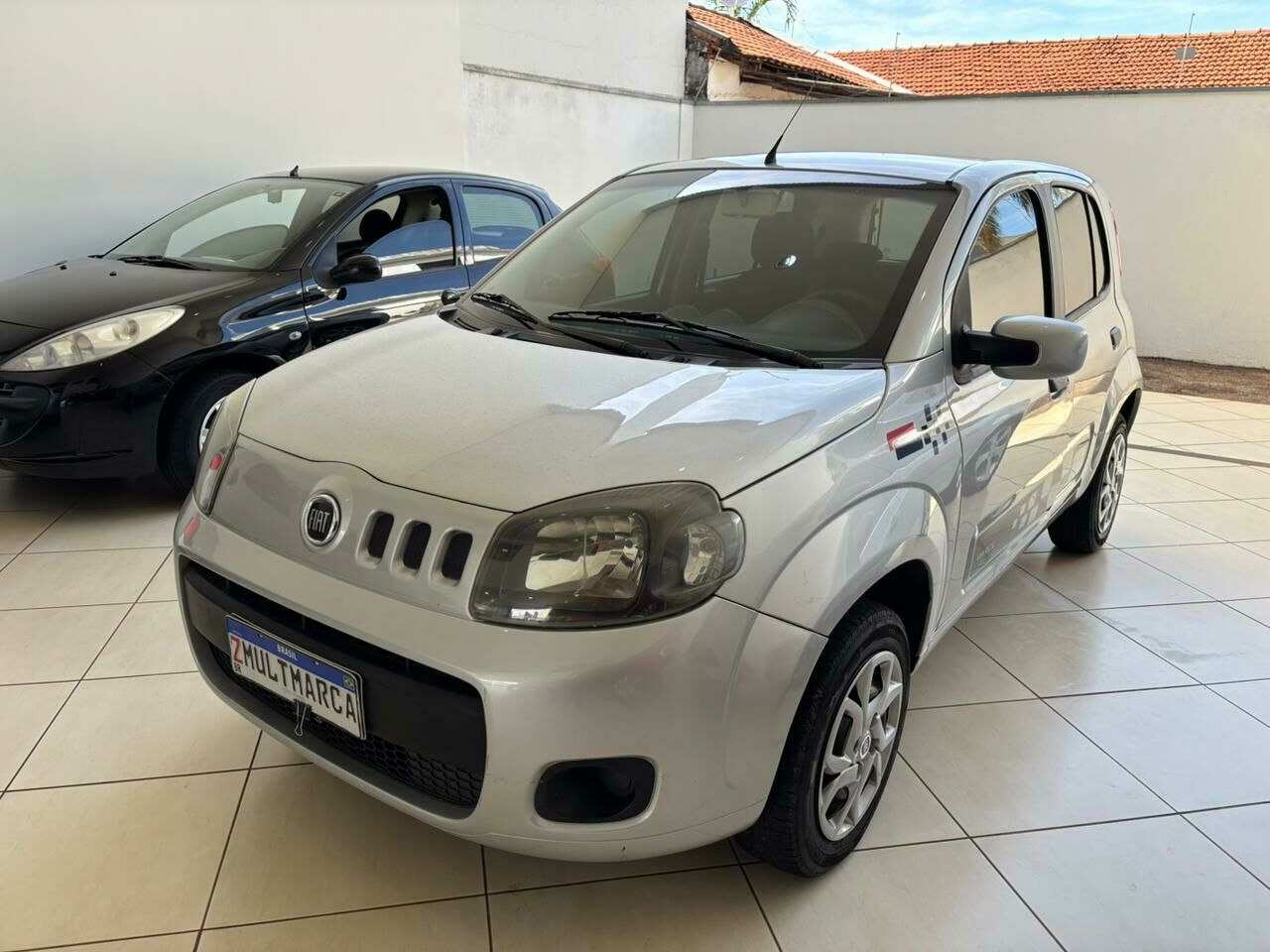 Imagem do veículo  FIAT UNO VIACE 1.0